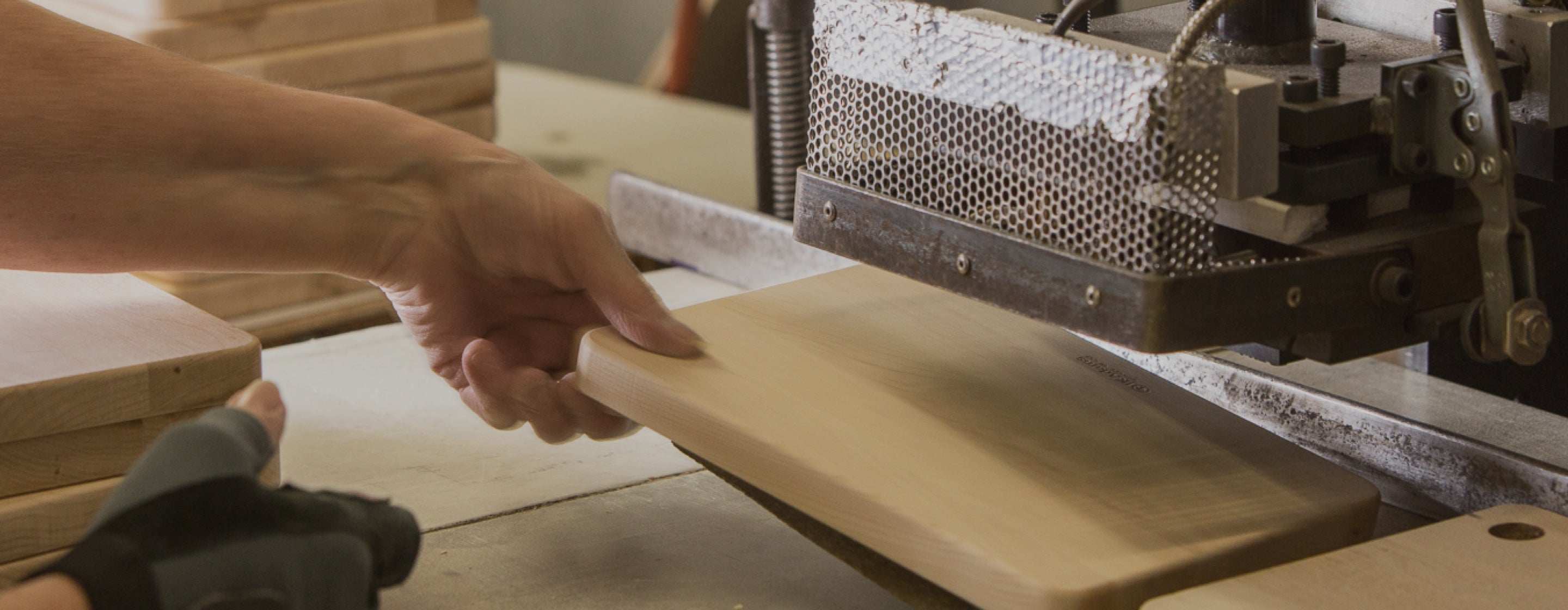 cutting board manufacturing process