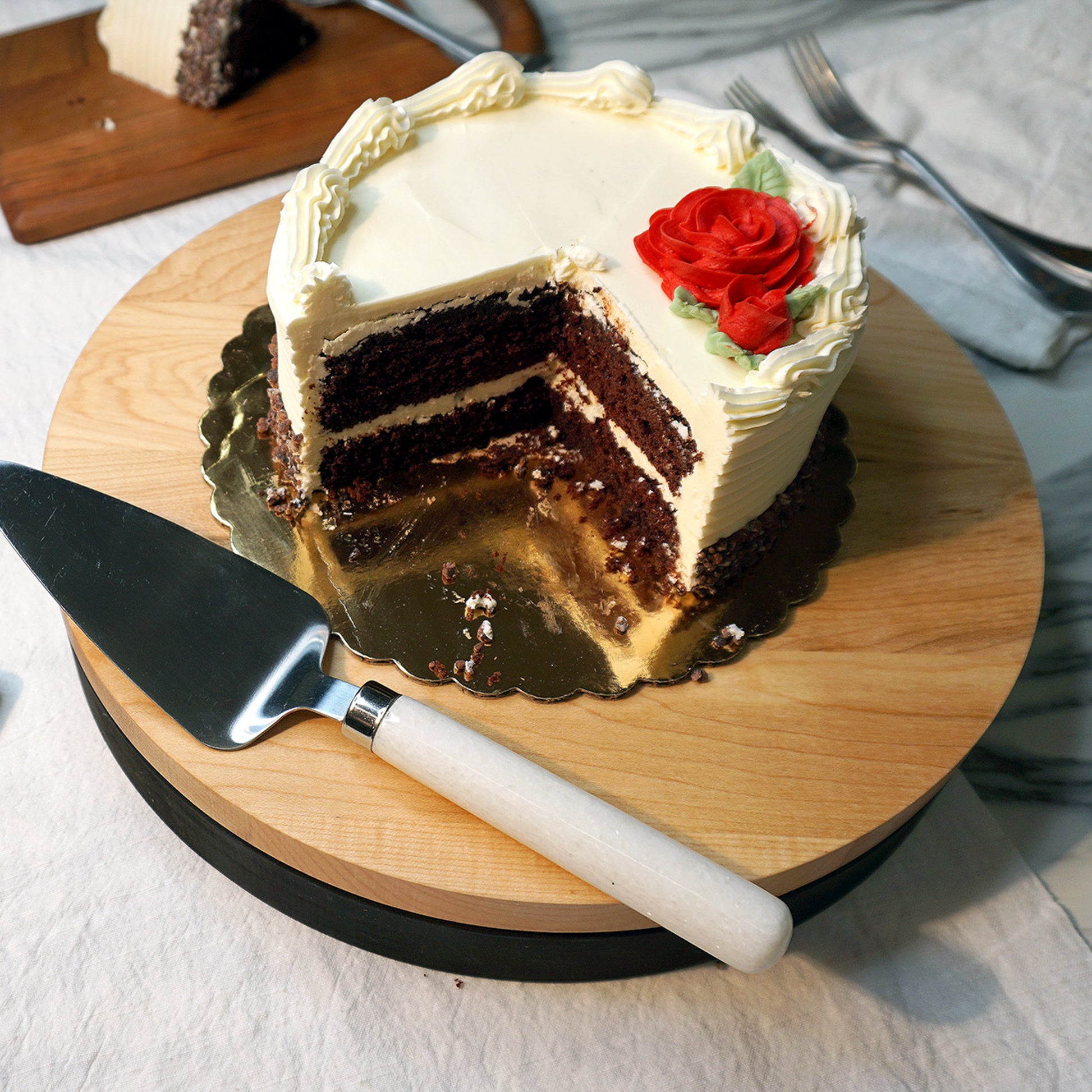 Matfer Bourgeat Stabilodecor Revolving Cake Stand, 12 — CulinaryCookware