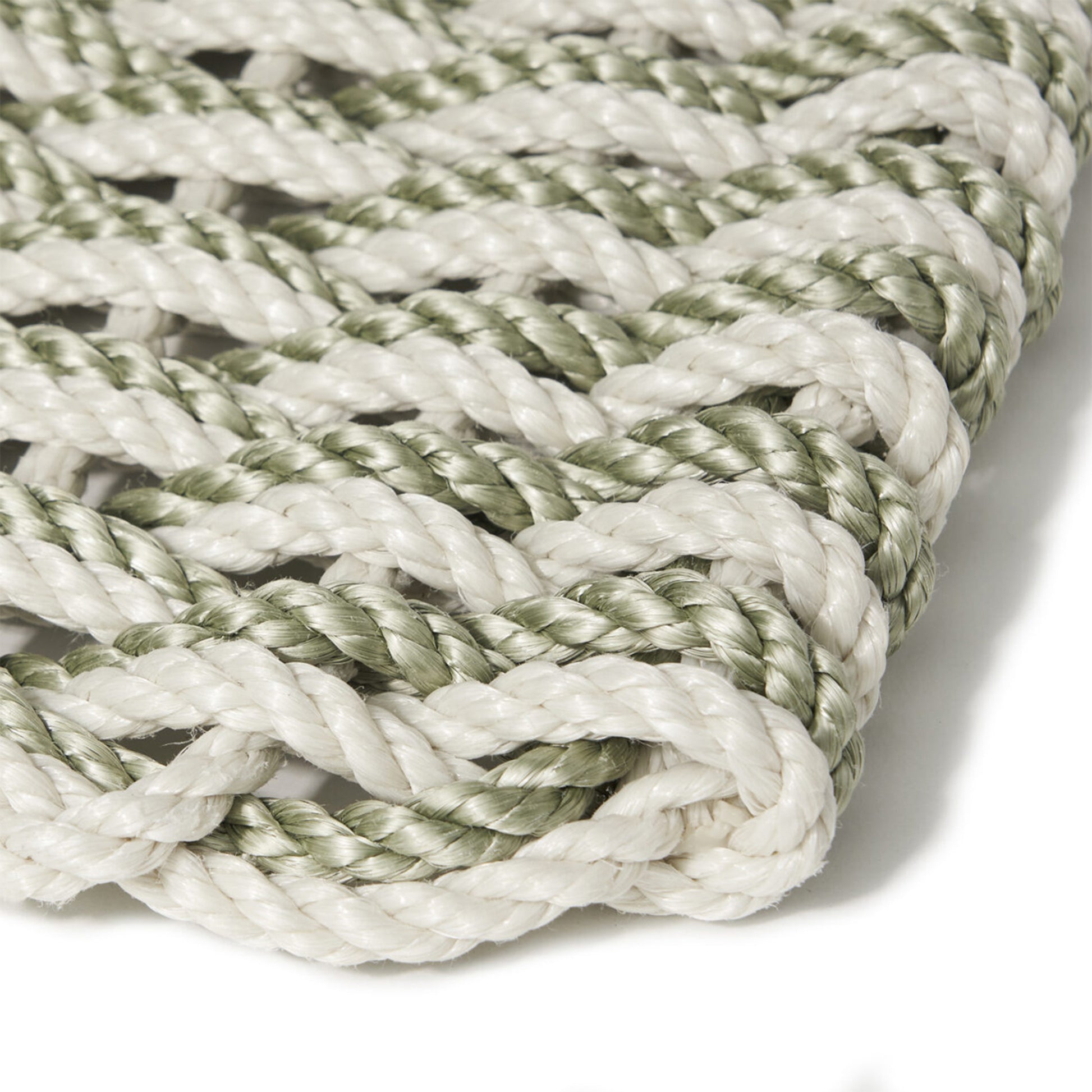 https://www.jkadams.com/cdn/shop/products/JKA-ROPE-CO-DOORMAT-CLOSEUP-OYSTER-AND-SAGE.jpg?v=1684178819&width=1946